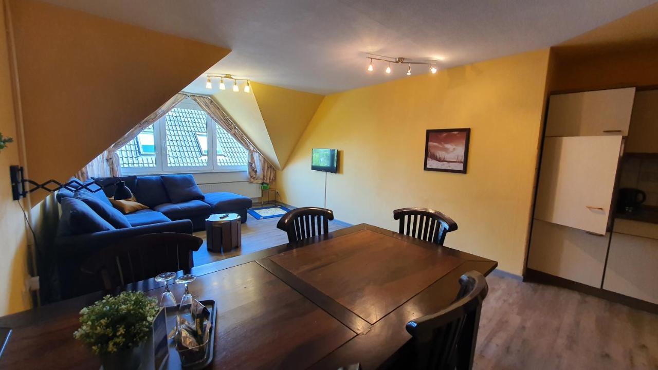 Friesenmeer Ferienwohnung Drei Bensersiel Esterno foto